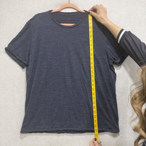 Icebreaker Shirt Mens XL Blue Short Sleeve Crewneck Lightweight Casual Tee - Picture 2 of 8